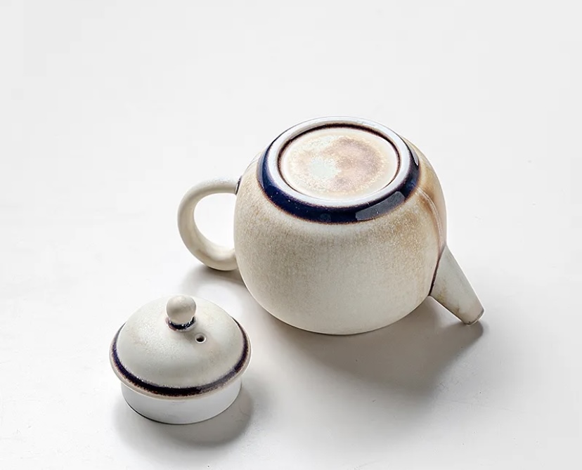 'Purple Mist' Desert Eye Teapot