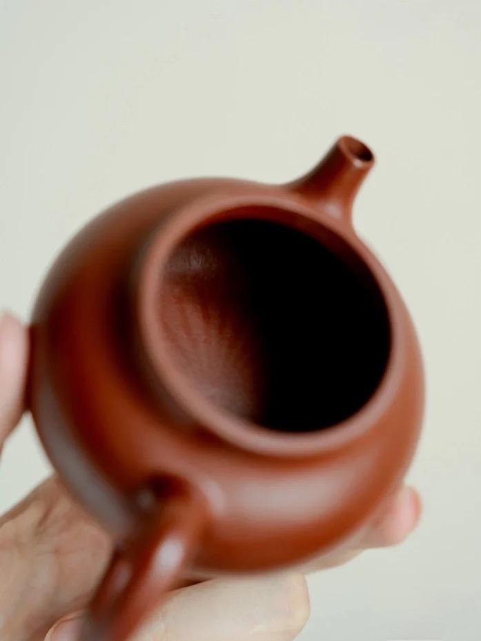 Rong Tian Yixing Zisha Teapot 6